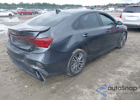 2022 Kia Forte Gt-Line из США, поврежденный, VIN 3KPF54AD6NE504653